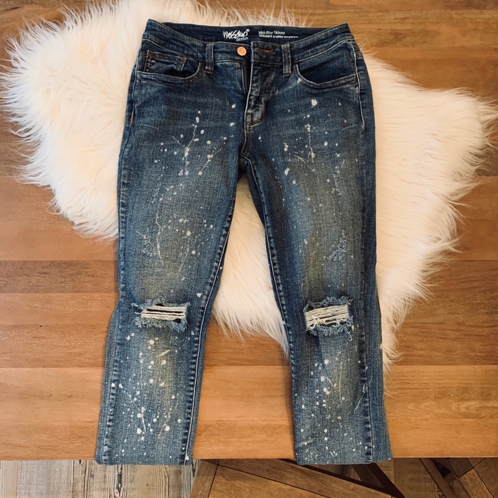 Mossimo Distressed Jeans